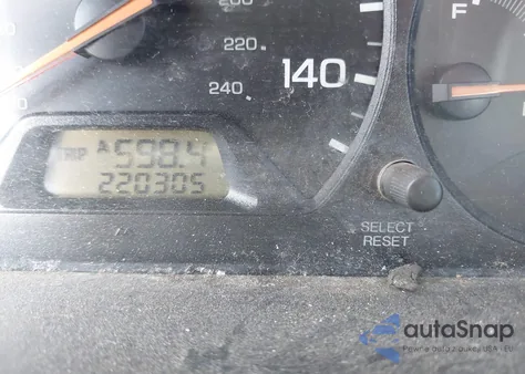 2001 Honda Accord 2.3 Lx из США, поврежденный, VIN 1HGCG56481A095405